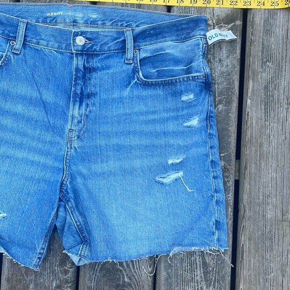 NWT Old Navy Slouchy Straight Darla Jean Distressed Relaxed Fit Shorts NEW - Picture 8 of 8